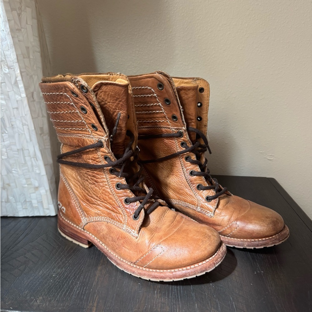 Bed Stu Tan Leather Combat Boots - size 7